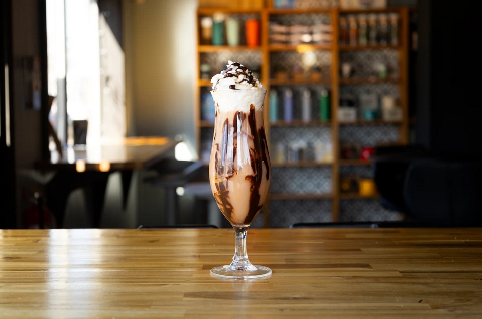 Le meilleur Latte instantané est dédié aux amoureux de chocolat noir