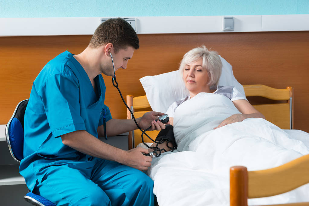 FAIRE CONFIANCE À SON MÉDECIN : 7 Signes d’une Bonne Entente, et 5 Motifs d’Alerte ????