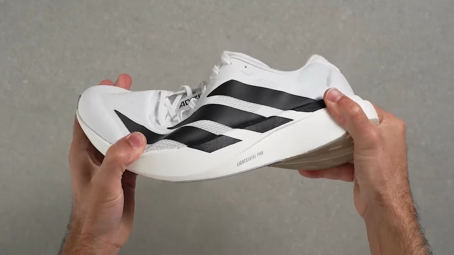  L'Équilibre Parfait : Le Secret de la Mousse de l'Adizero Evo SL