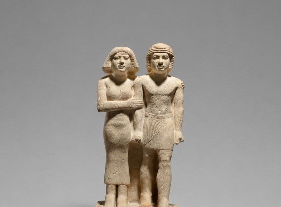 Une étreinte vieille de 4 300 ans : les époux de l'Égypte ancienne ne se séparaient pas, même après la mort