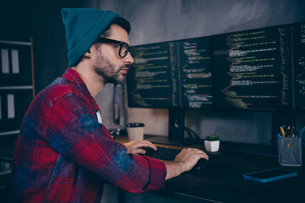 ChatGPT bouleverse le choix des études : de moins en moins d’étudiants apprennent à programmer